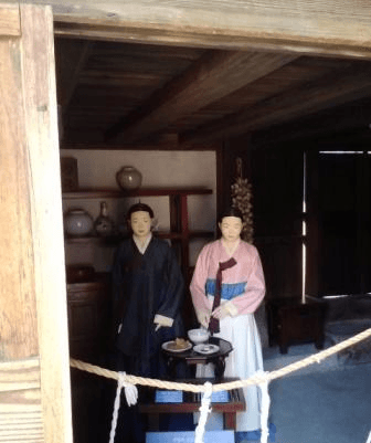 人が暮らしていた雰囲気