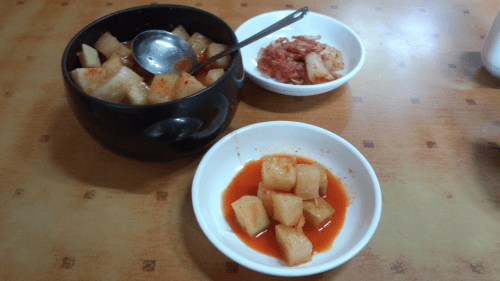 このキムチも旨い