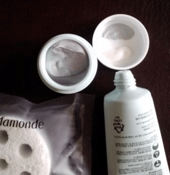 マスクは灰色、フォームはほぼ白でした