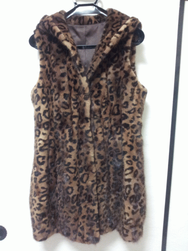 写真が横になってしまいましたが、スゴく素敵です!一生大切にします!