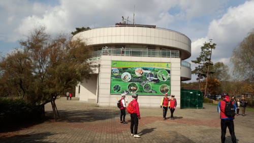 野鳥が観察できる管理棟