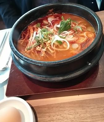 ユッケジャンが半額でした