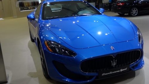 マセラッティ（ロープが張ってあって近づけませんでした）