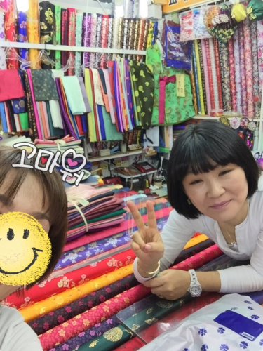 お店のオンニと