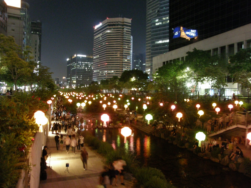 清渓川のライトアップ