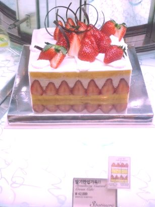 繊細なデコレーション。