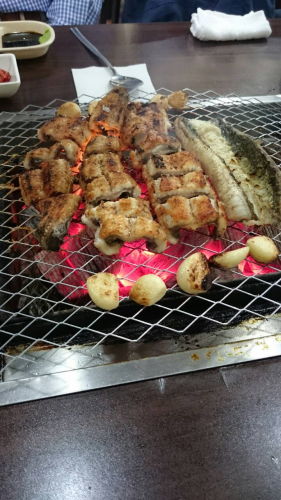 食べやすい大きさにカットしてくれます。