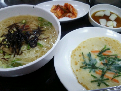 これだけ食べて4000w。お財布にも嬉しい^^