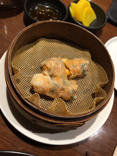 海鮮餃子　えびがぷりぷりで美味しかったです。