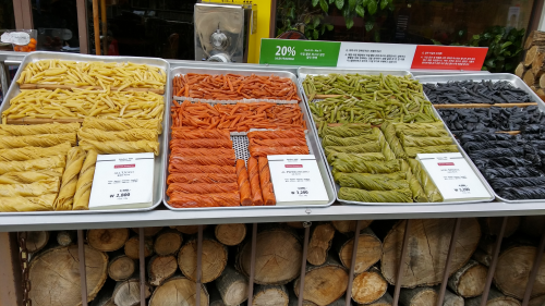 1人前ずつ生麺購入可能(毎朝作るそう)