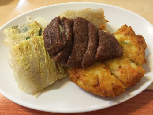 味よし！ボリューム満点のチヂミ盛り合わせ