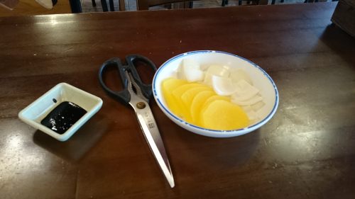 お供はこれです