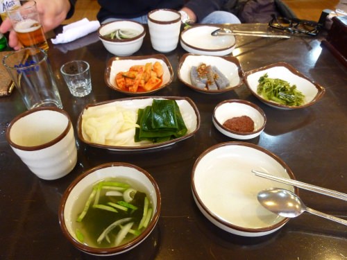 突き出しにスープもついていました