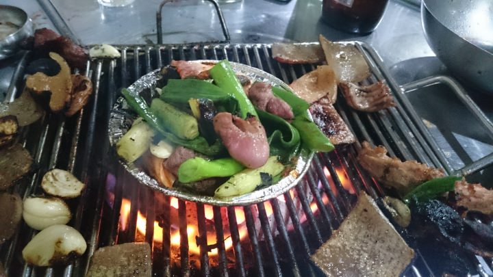 このホイールの中に投入