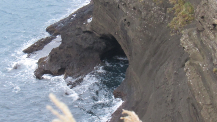 かなり大きな洞窟です。訪問時はこれが人工の洞窟とは思わなかったのですが…