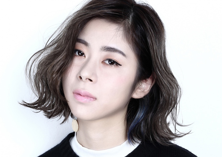 クールなブルーアッシュ