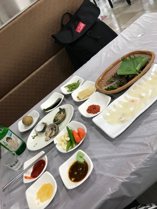 ひとりでサクッと食べるには十分