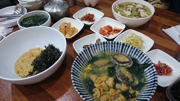 めちゃくちゃ豪華な朝ごはん。