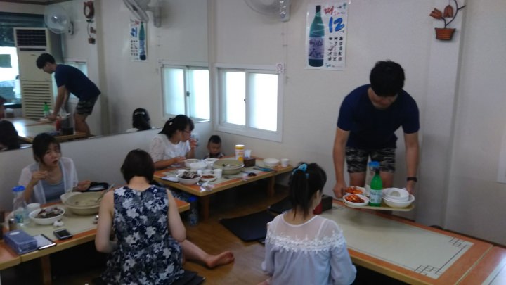 店内の様子