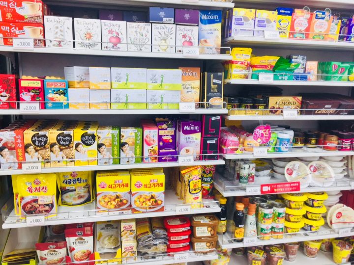 お茶やインスタント食品など