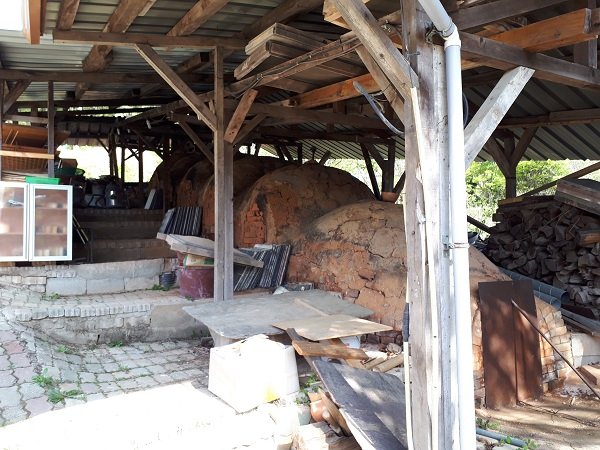 登り窯ってやつかな?