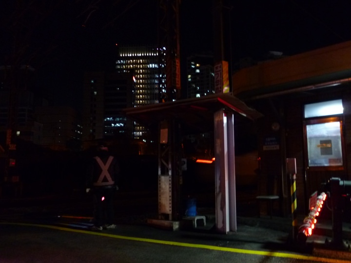 鉄道職員の方が待機する部屋があります。