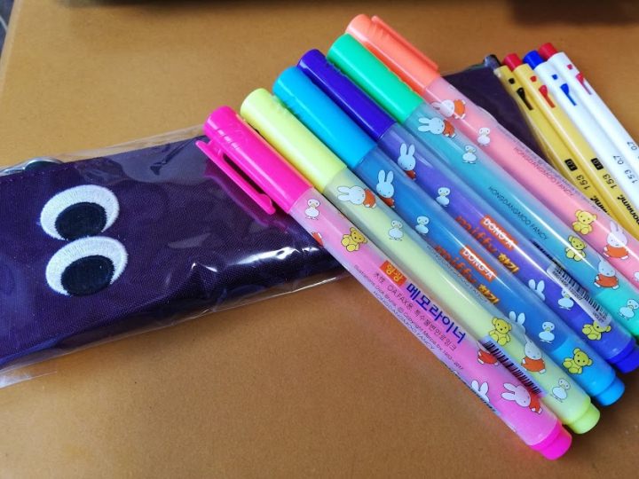 書き易かったので1本300ｗのボールペンも買ってみました。