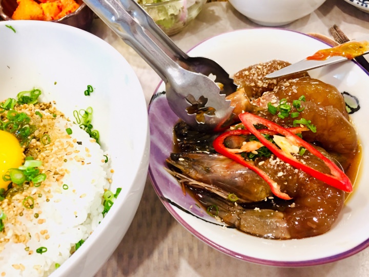 手を汚さず食べやすいえび。