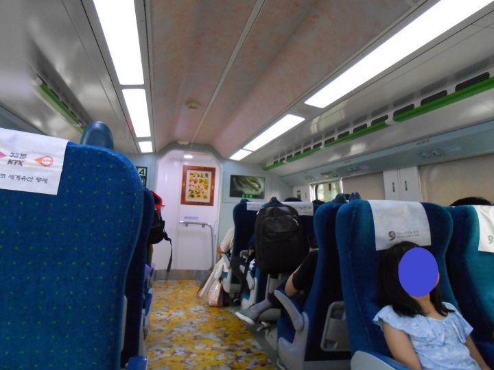 1階席と比べると、明るい感じがしました。