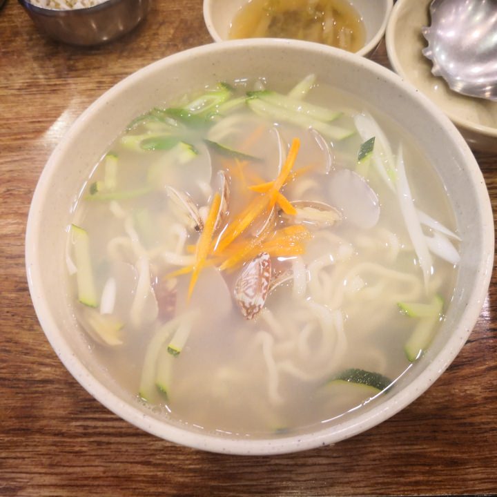 アサリカルククスです