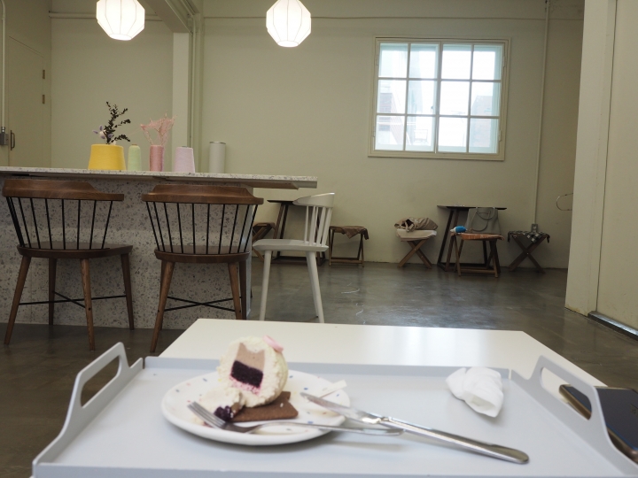 ２階イートイン。この日は3階屋上は開放していなかったよう