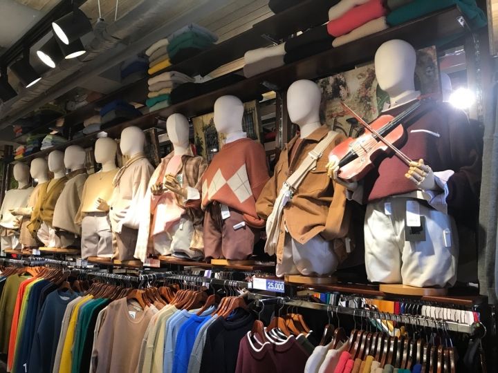 店内の様子です。