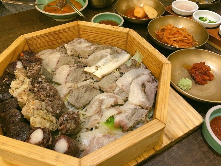 スンデの盛り合わせ