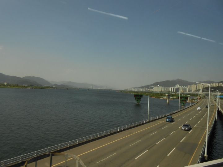 眺めが良く、とても快適!釜山-金海軽電鉄。 のフォトアルバム|コネストコミュニティ