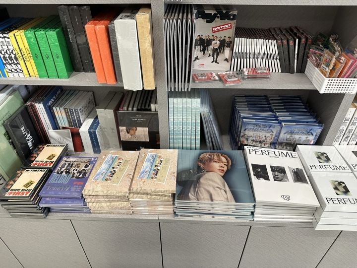 ミュージックコリア　店舗特典　コンプリートセット Music Korea 2号店｜明洞(ソウル)のショッピング店｜韓国旅行「コネスト」
