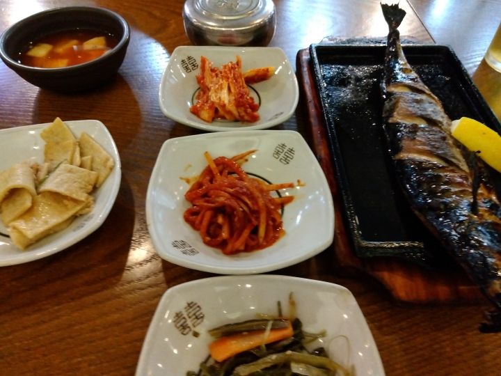 焦げ目も美味しそう、外はカリカリ中はふっくら