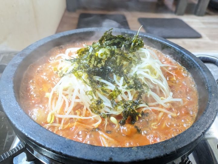 煮込んでいきます