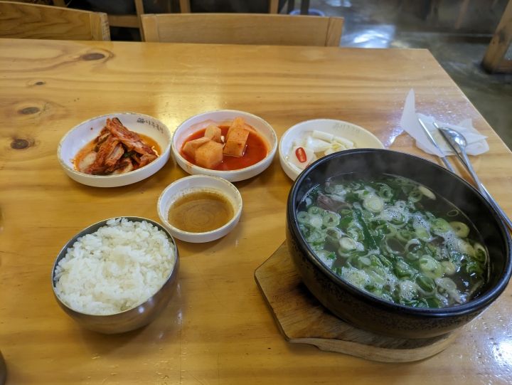 羅州コムタン 新堂本店｜東大門(ソウル)のグルメ・レストラン