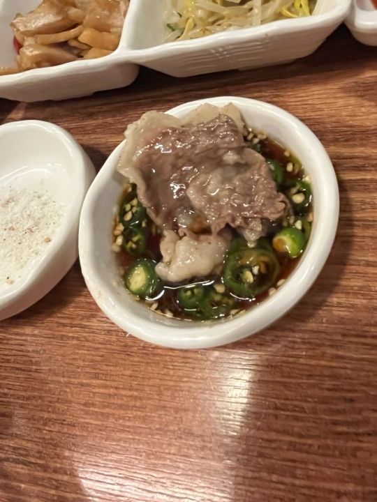 タレに付けてみたり