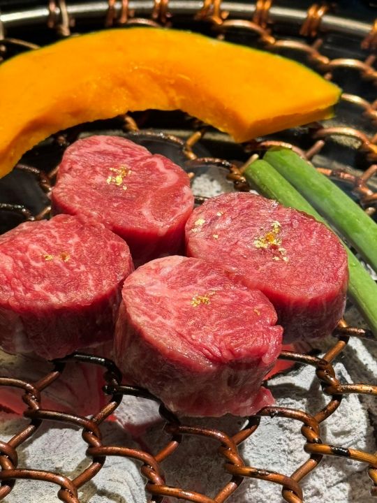 一片トゥンシム 明洞店｜明洞(ソウル)のグルメ・レストラン｜韓国旅行「コネスト」 一片トゥンシム 明洞店｜明洞(ソウル)のグルメ・レストラン