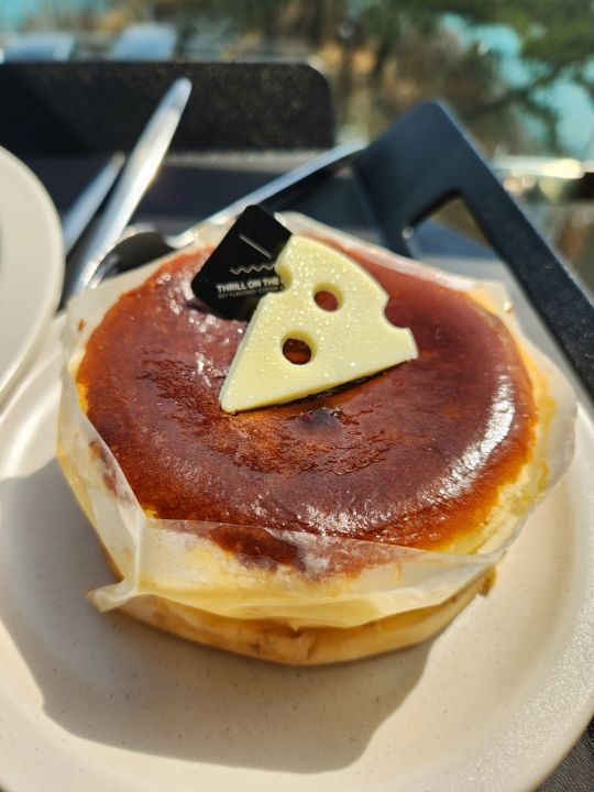 バスクチーズケーキ