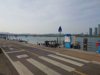 漢江沿いサイクリング