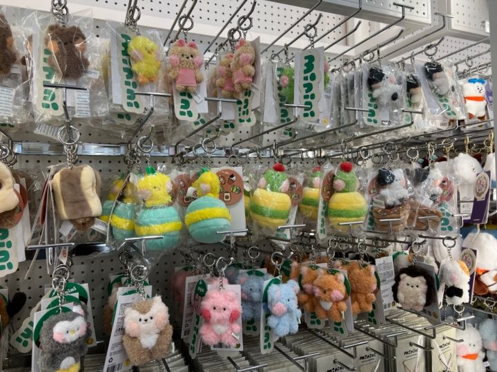 LINEフレンズスクエア 聖水店｜聖水洞・ソウルの森(ソウル)のショッピング店｜韓国旅行「コネスト」 LINEフレンズスクエア 聖水店｜聖水洞... 