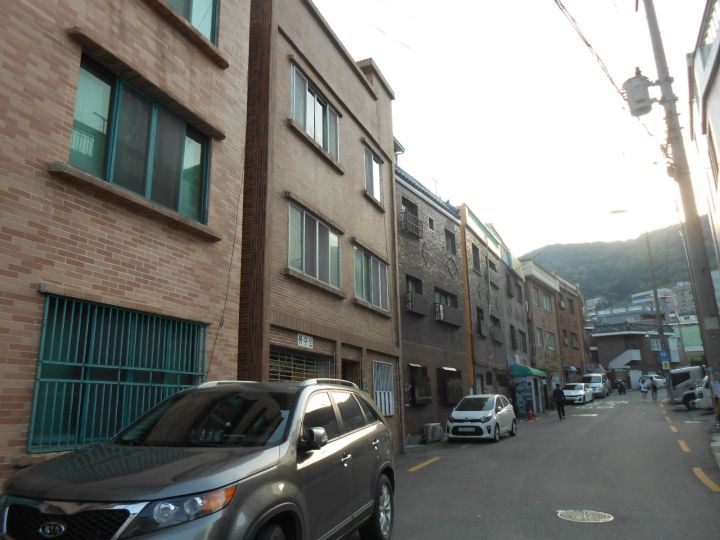 下町を人に聞きながら、歩きます。