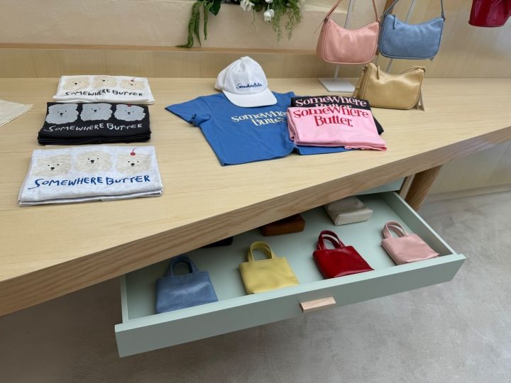 Somewhere Butter コート イエロー レインポンチョ ライムイエロー – 10mois 公式オンラインショップ