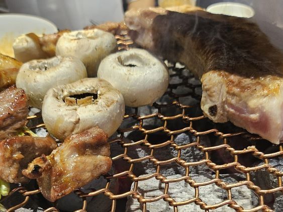 焼きます