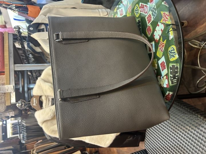 素敵なビジネスバッグを作っていただきました