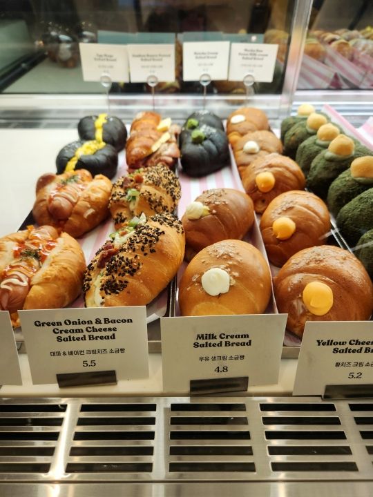 CAFE Knotted 釜山コネクト現代店｜西面・凡一洞(釜山)のグルメ