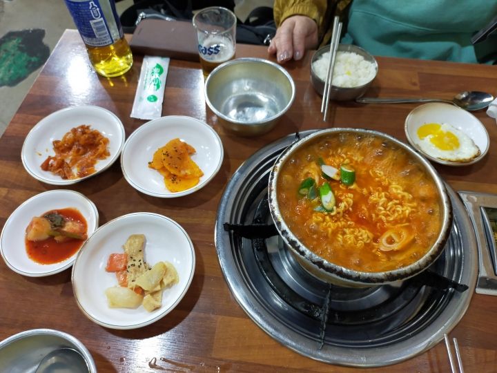 黄牛コプチャンハンパンクイ｜東大門(ソウル)のグルメ・レストラン