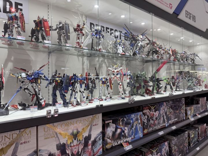 THE GUNDAM BASE KOREA(ガンダムベース) センタムシティ店｜センタム